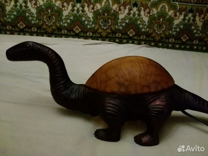 Светильник бронза динозавр