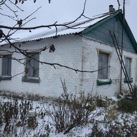 Дом 42,1 м² на участке 6 сот.