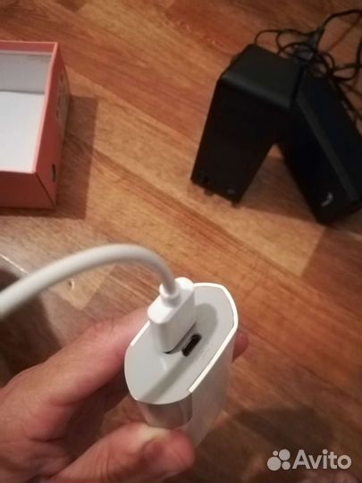 Адаптер для зарядки телефона