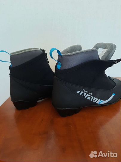 Лыжные ботинки nordway 35р-р