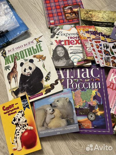Детские книги наклейки для девочек