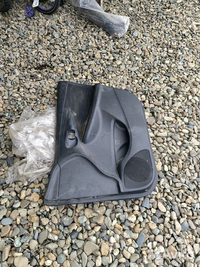 Toyota Corolla E 150 2008 обшивка передняя правая