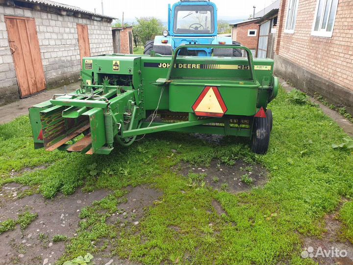 Пресс-подборщик John Deere 359, 2011