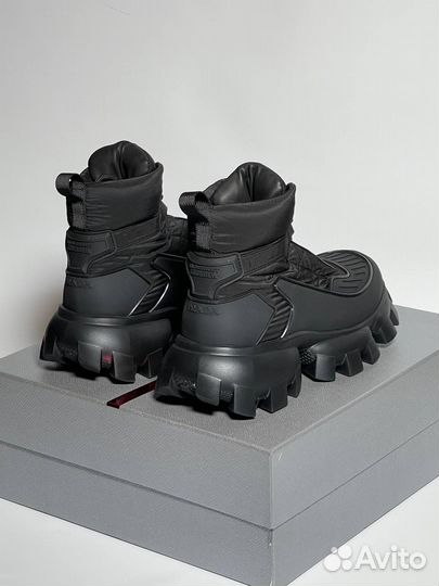 Ботинки Prada