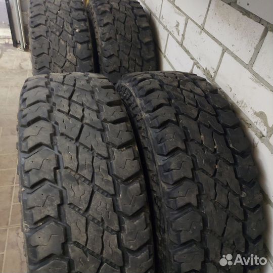 Dick Cepek Crusher 245/75 R16