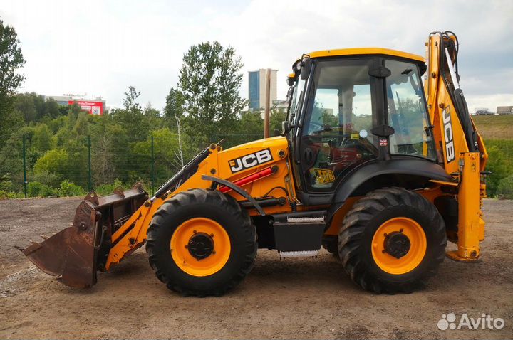 Аренда услуги экскаватора погрузчика jcb