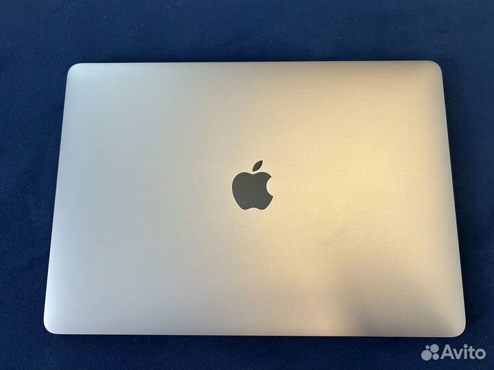 Apple MacBook Pro 13 retina 2016 A1708 i5