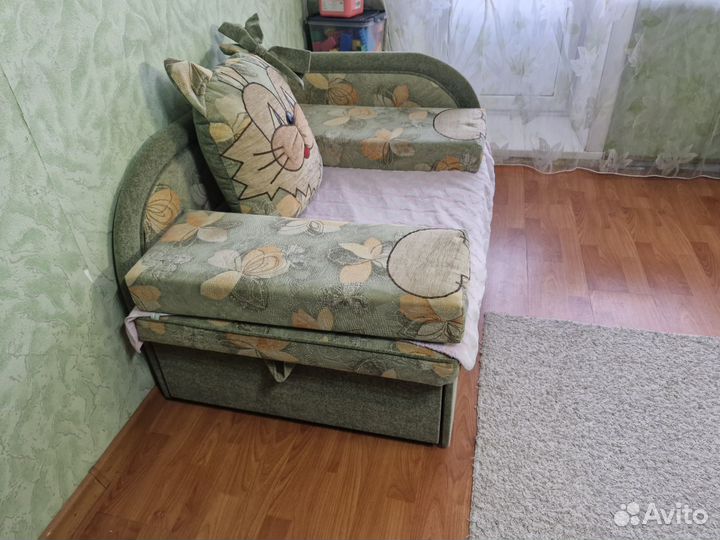 Кровать диван тахта софа