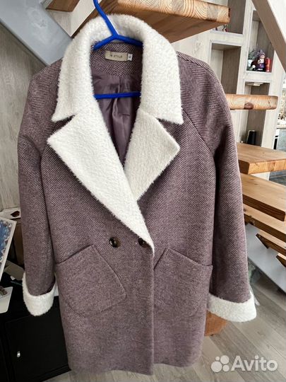 Пальто женское 42 44 новое