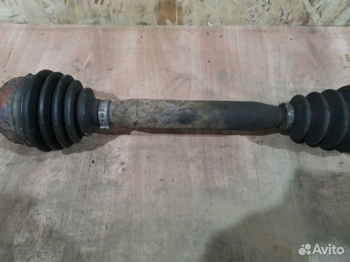 Привод передний правый Ford Focus 2 купе 2.0 aoda