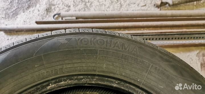 Yokohama BluEarth AE50 215/65 R17 99V