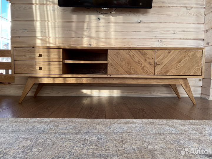 Тумба под тв консоль массив дуба