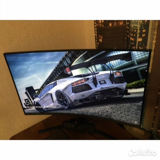 Монитор Samsung 32