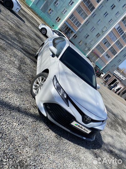 Toyota Camry 2.5 AT, 2018, 303 000 км