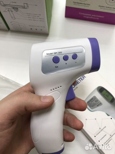 Электронный термометр