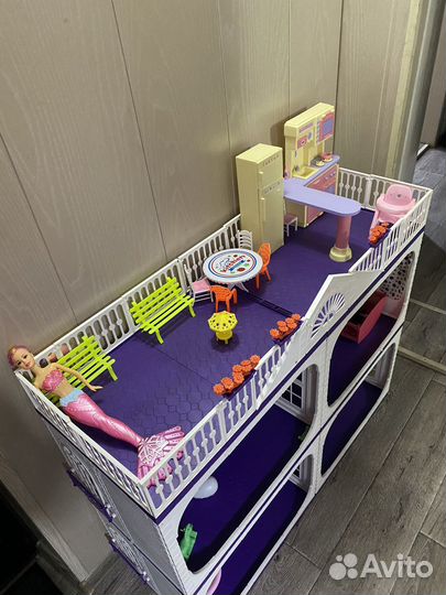 Домик кукольный