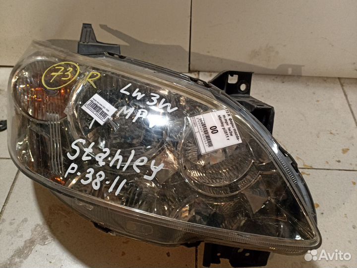 Фара Mazda Mpv LW3W L3 Xenon правая