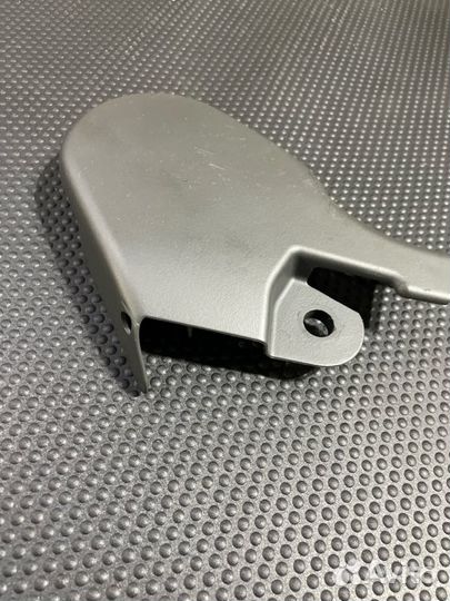 Пластик сиденья передний левый Mercedes-Benz