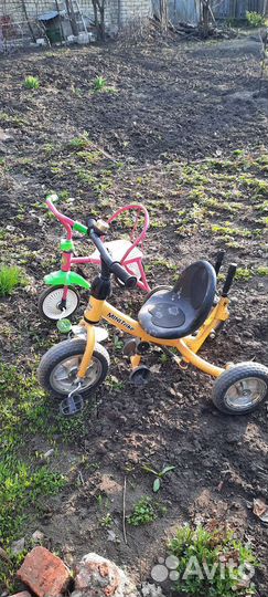 Трехколесный велосипед