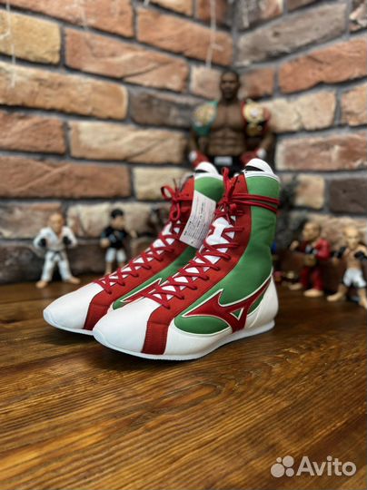 Боксерки Mizuno Boxing