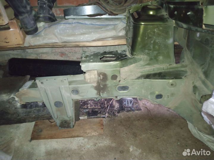 Лонжерон передний правый Рено Дастер 2020 год