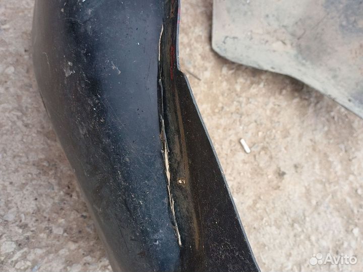 Подкрылок LADA 2108 передний правый