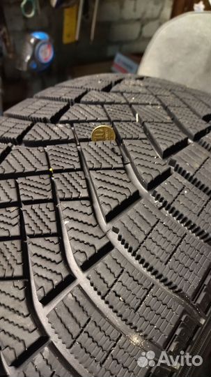 Pirelli Ice Zero FR 235/60 R18 107H