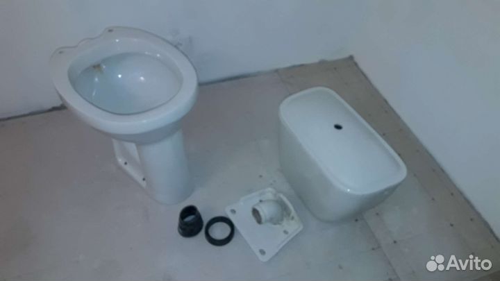 Унитаз с бачком