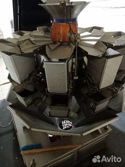 Фасовочное оборудование с мультиголовкой