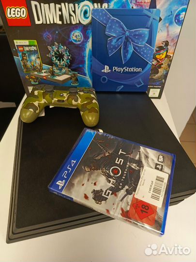 Sony PlayStation 4 Pro 7208B + Ghost of Tsushima