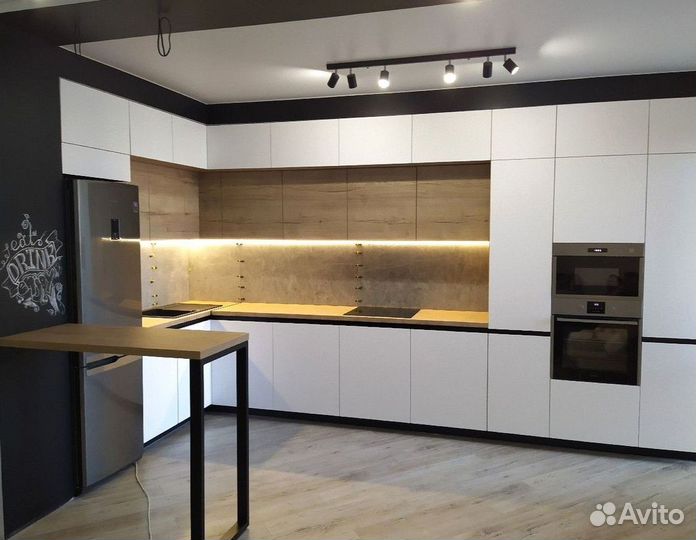 Угловая кухня напрямую с фабрики