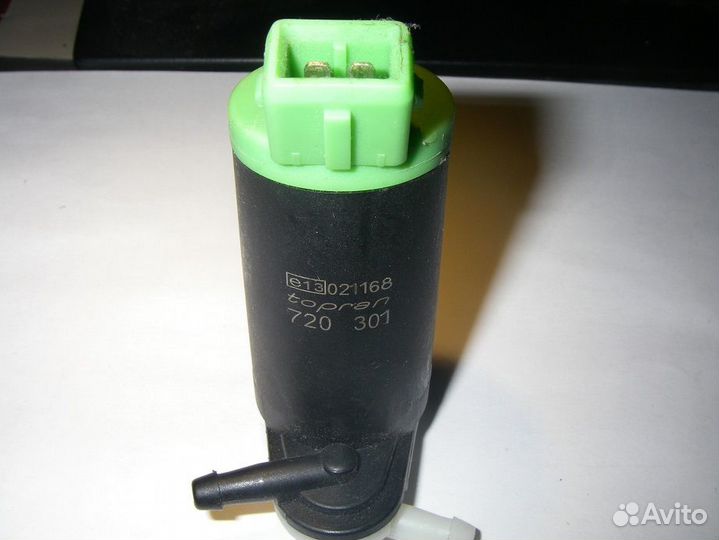 Насос стеклоочистителя