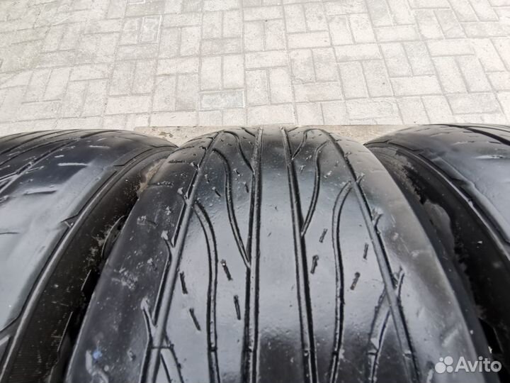 Maxxis MA-Z4S Victra 205/55 R16 94V