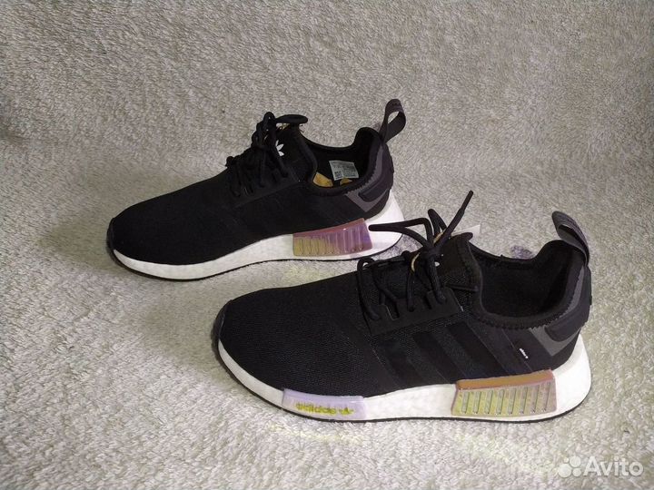 Кроссовки Adidas NMD R1 W