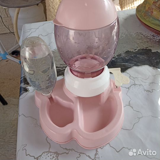Кормушка для животных