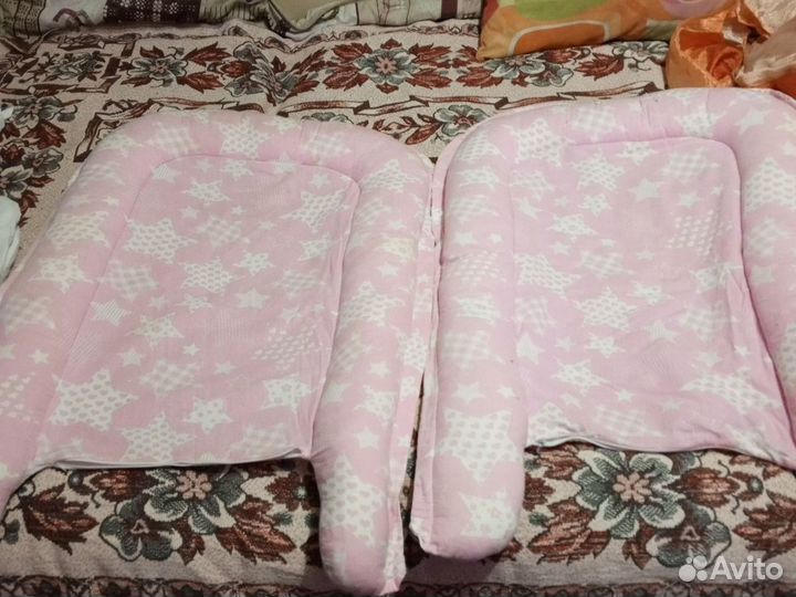 Подушка кокон для младенца