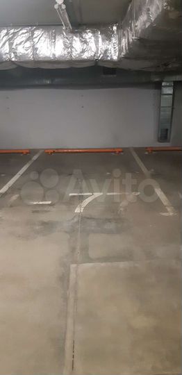 Машиноместо, 25 м²