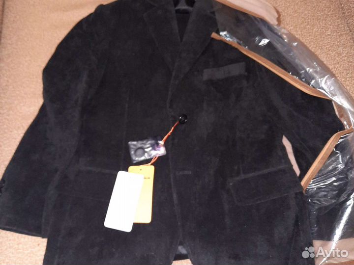 Вельветовый костюм- тройка