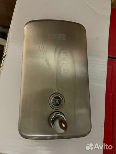 Диспенсер для мыла