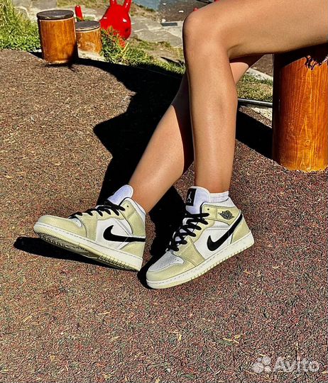 Кроссовки nike air jordan 1 (36-41)