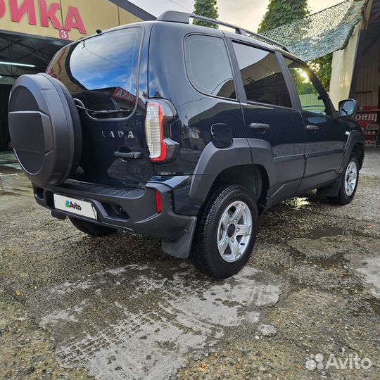 ВАЗ Niva Travel 1.7 МТ, 2022, 70 000 км