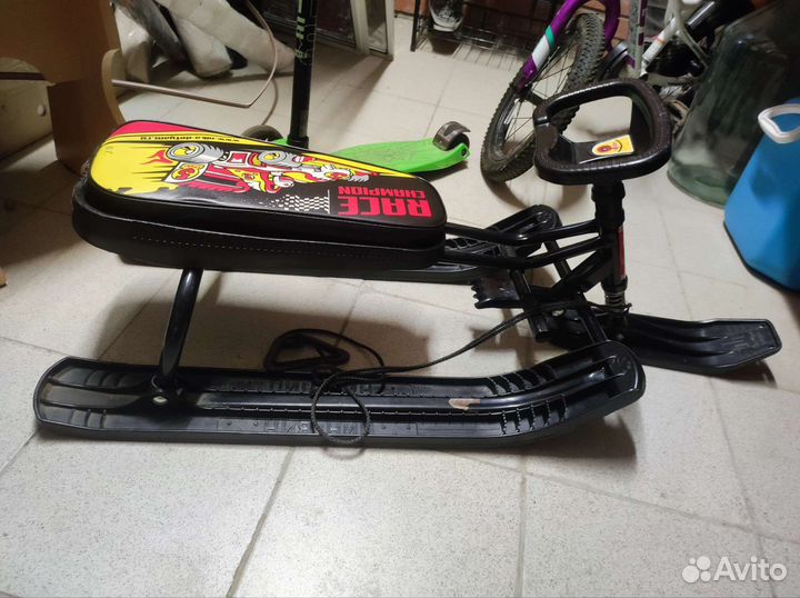 Детский снегокат Ника