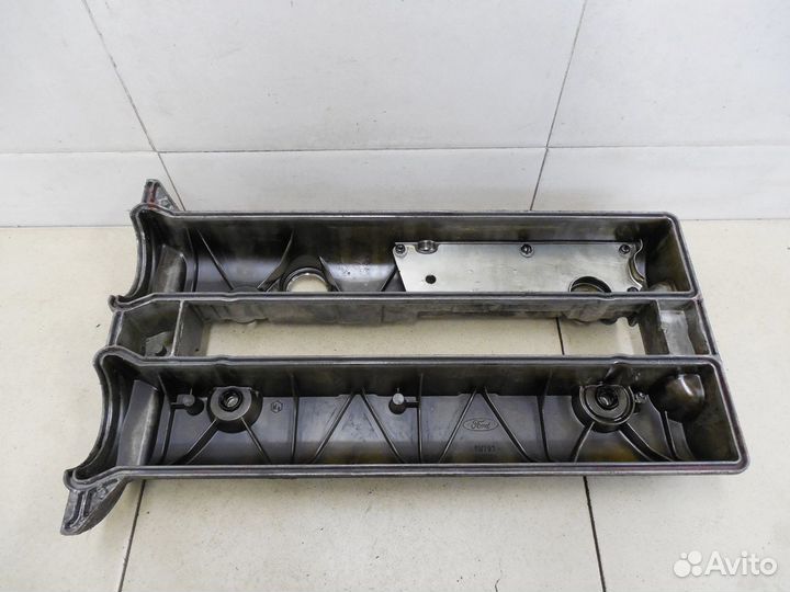 Крышка головки блока (клапанная) Focus I 1998-2004