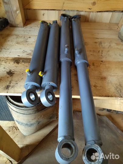 Гидроцилинры на фронтальный погрузчик мтз