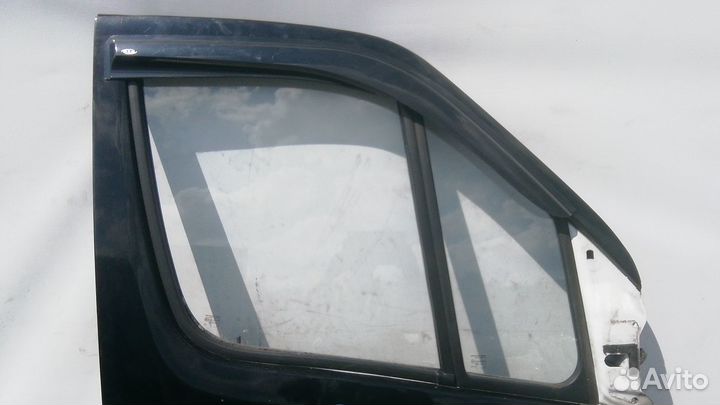 Дверь передняя mercedes benz sprinter 2 3-9 дней