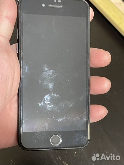 iPhone SE (2020), 256 ГБ