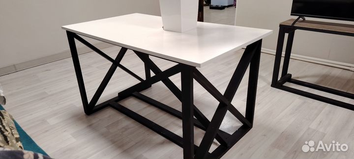 Журнальный столик лофт