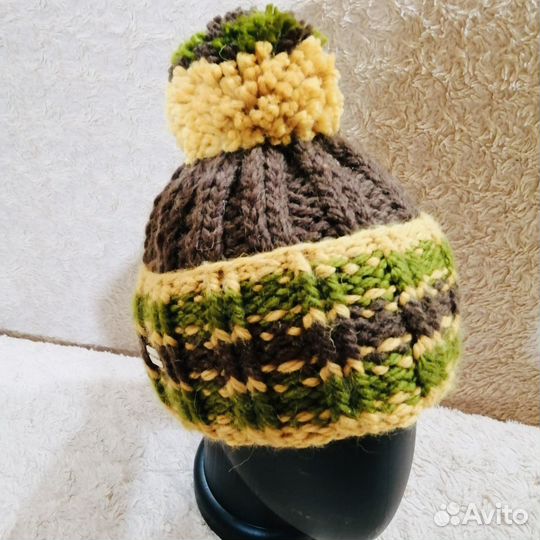 Вязаные шапки ручной работы