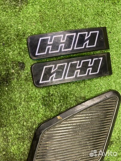 Шильдики бака иж 5