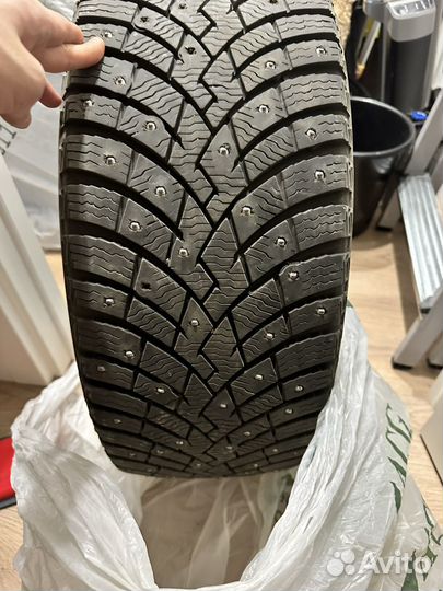 Pirelli Ice Zero 2 225/50 R17 98T